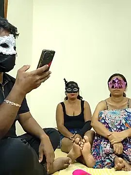 Family02 on StripChat