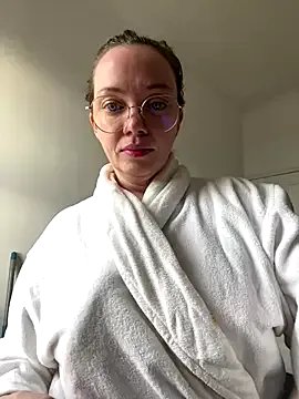 FemDom_RubyKnightXXO on StripChat