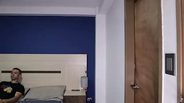 funcouple1985 on StripChat