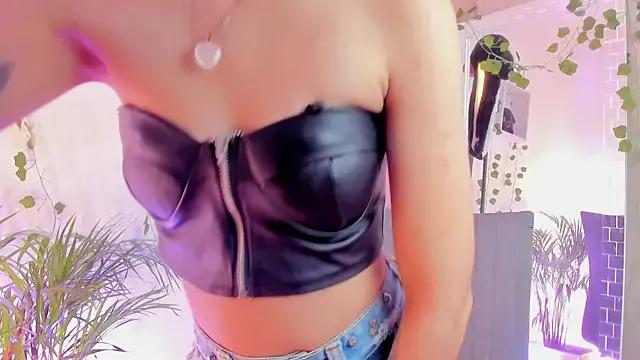 Genesiissss on StripChat 