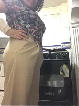 gipsela_gomez on StripChat