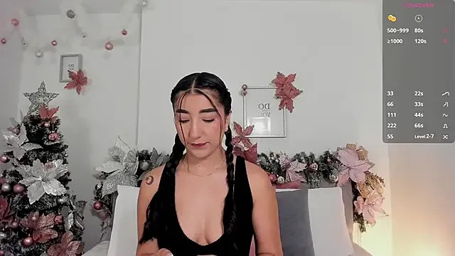 Hannaos on StripChat 