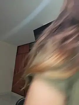 Hanny_24 — put something in my ass