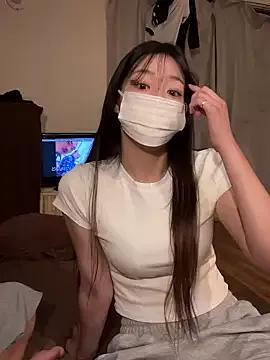 happy_hino on StripChat 