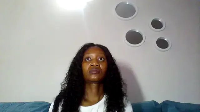 Hardnipples8 on StripChat