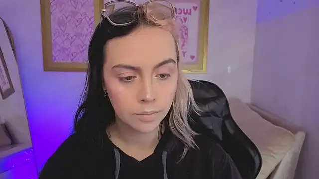 Hela_v — BLOWJOB + CROSSING EYES