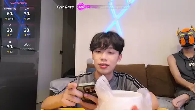 hihi0169 on StripChat 