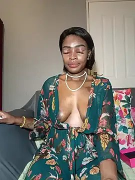 HoneyDropsX on StripChat