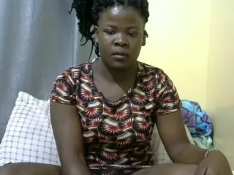 honeypotsweet on StripChat