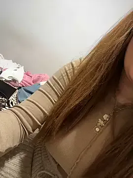 Hot_arabic_girl on StripChat