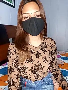 Hot_malika19 — Legs oiling