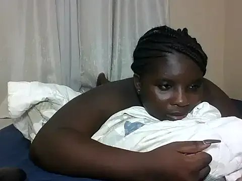 hotebbbyy on StripChat