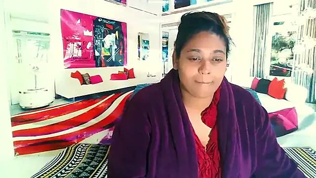 IndianYummy on StripChat 