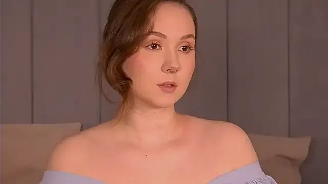 IreneRaye on StripChat