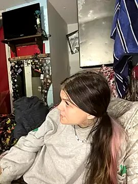 ittybittymeryssa on StripChat 