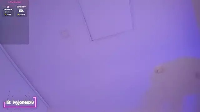 IvyJonesX on StripChat