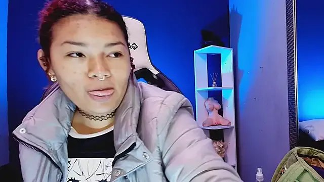 JadaRoberts on StripChat 