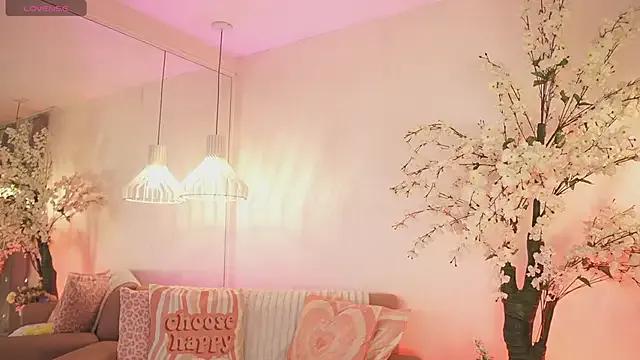 JadeSummerr — Freechat on StripChat