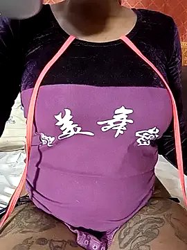 Jezebel__ on StripChat