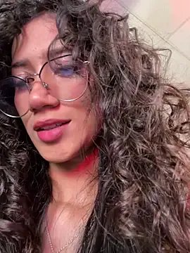 KaitlynLoveCam on StripChat