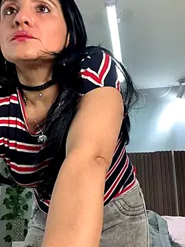 kataleya_29 on StripChat 