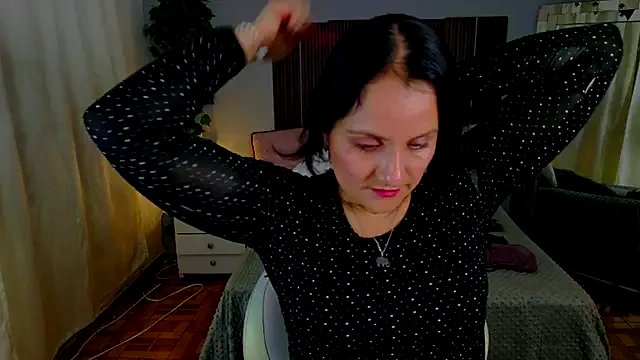 kataleya_29 on StripChat 