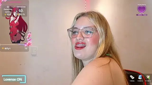 kendallclarkk03 on StripChat