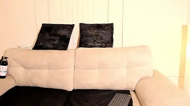 Kenia_Storm — Fingers in my pussy juicy