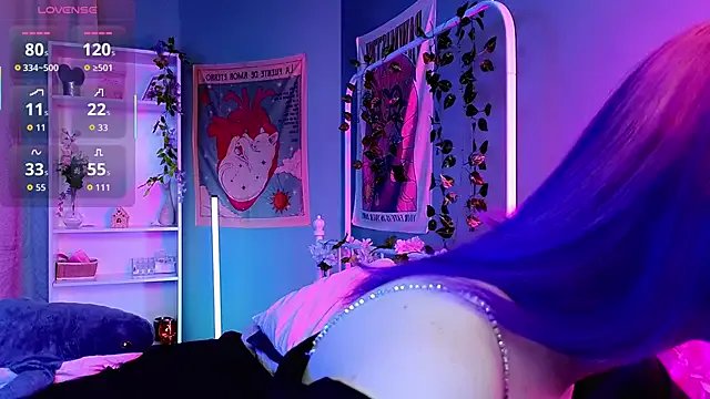 Kiara_Dream on StripChat