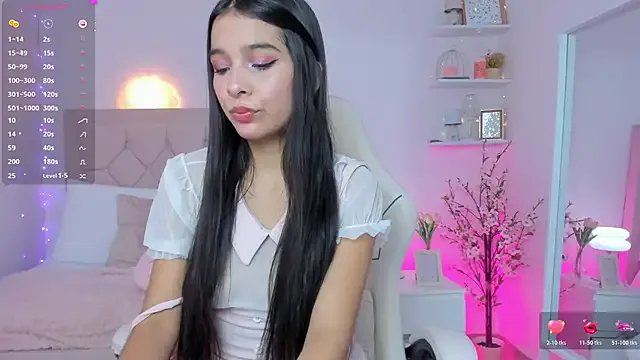 kim_dreams18 on StripChat