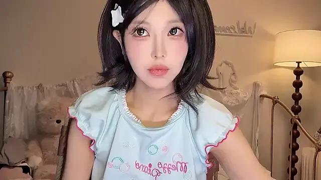 kiraa-0051 — Freechat on StripChat