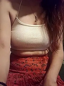 KITTEN-10 on StripChat