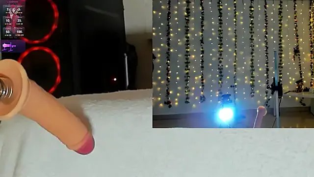 Kitty__Rose__ on StripChat 