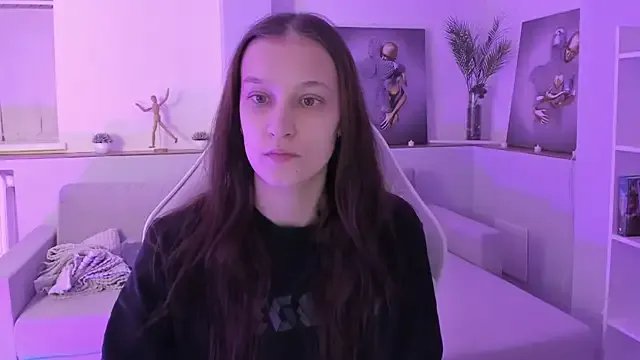 KrisDoeil on StripChat