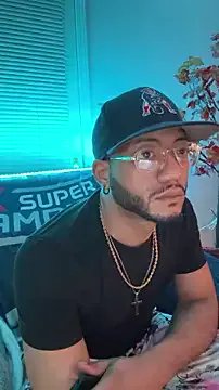 KY_Sir35 on StripChat