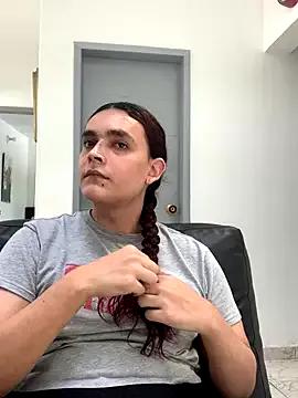 La-Gatiita-trans — Put saliva in the anus and rub