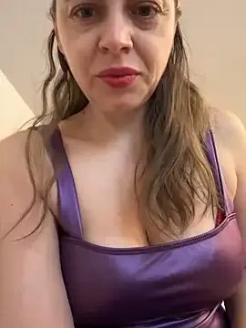 ladywithbigass — Big squirt at hotel  caffe LT