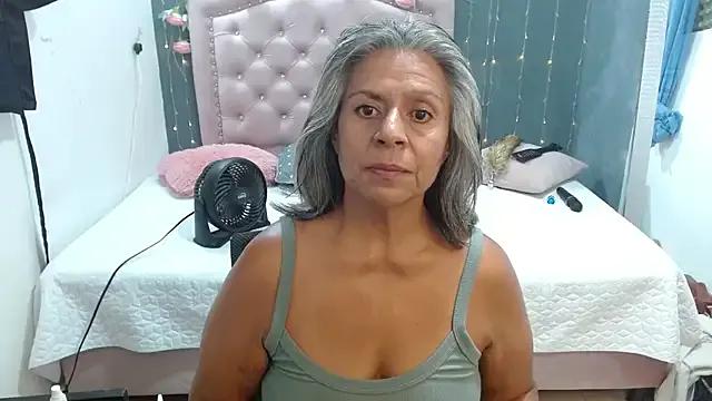 lalisha_96 — full naked