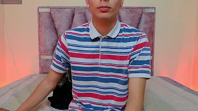 lana_and_liam_ on StripChat 