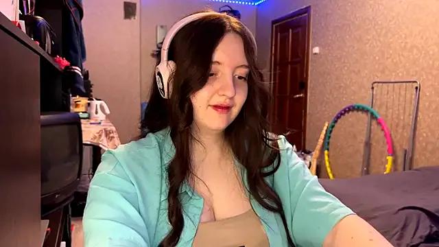 LauretteRagar — let's take off my shirt)))