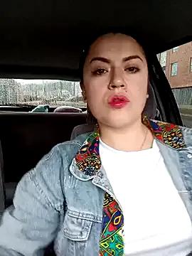 Lesly_10- on StripChat 