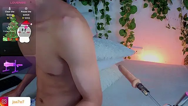 Levii_Ackermann on StripChat