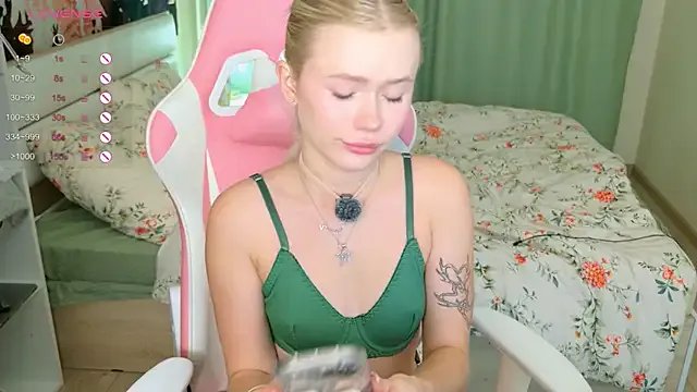 LexieLoree on StripChat