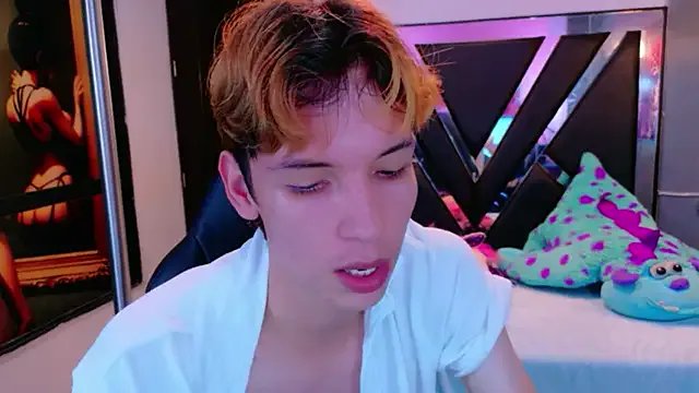 Liam_Green1 — Freechat on StripChat