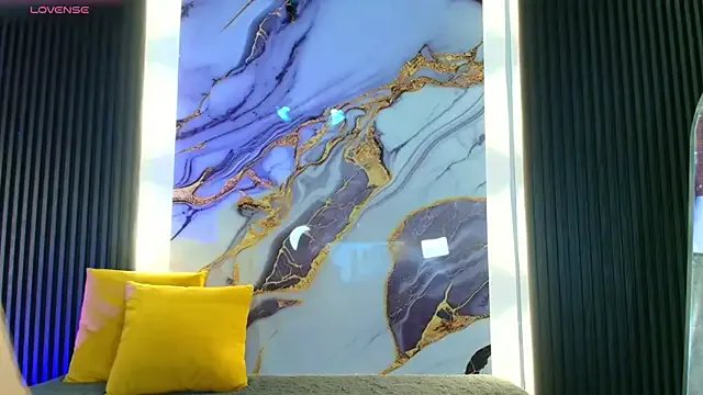 Lil_eva2 on StripChat