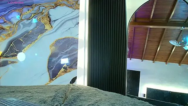 Lil_eva2 on StripChat