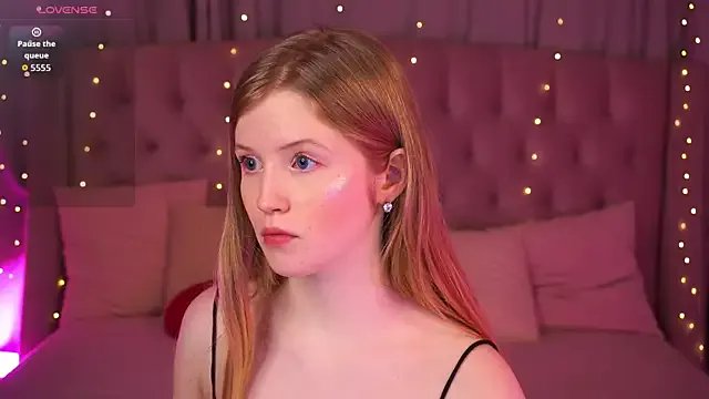 LilianHoward on StripChat 