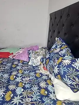 lilybaudyn_ on StripChat 