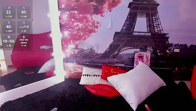 little_ellie_1 —  Oil all over my body + Blow job 