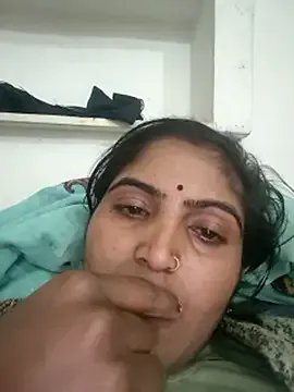 LUCKY_cut on StripChat